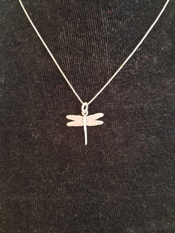 NECKLACE DRAGONFLY SILVER P2767 JEWELRY Plant Detectives   